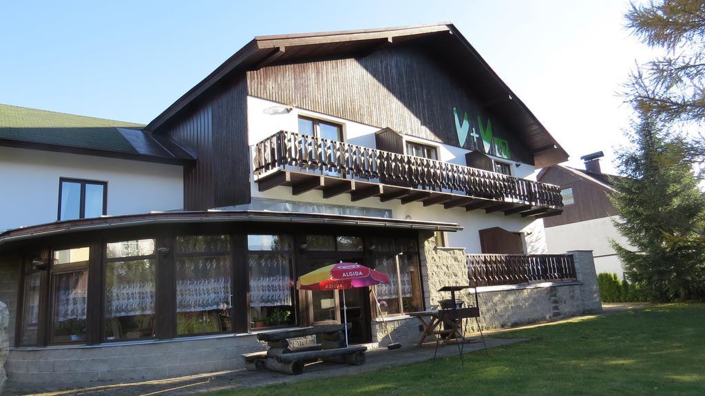 V+V Pension Harrachov Exterior foto